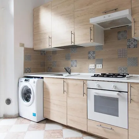 Wide And Luminous 4 Bedrooms Mm4 Dateo 米兰